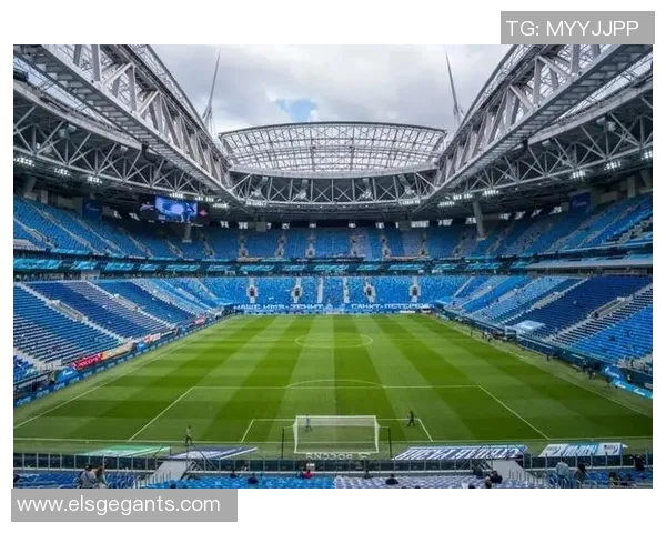 马拉多纳球场:天空之城下的足球圣殿 马拉多纳球场:天空之城下的足球圣殿