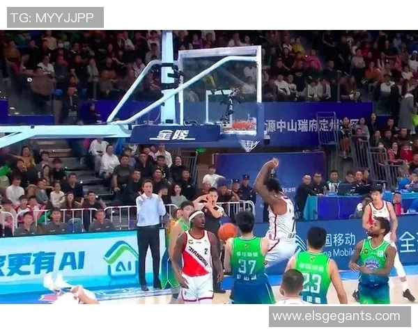 天津先行者新援詹姆斯梦幻首秀，火力全开砍下30分