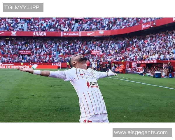 塞维利亚引进巴塞尔前锋，补强进攻线提升争冠实力