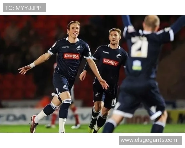 米尔沃尔主场迎战伯恩利双方争夺英冠积分榜关键战役 米尔沃尔主场迎战伯恩利双方争夺英冠积分榜关键战役